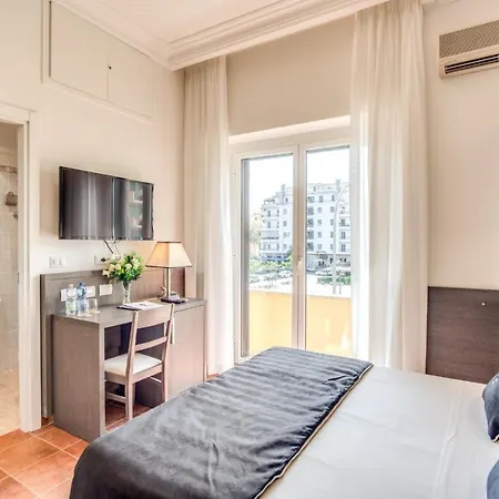 ホテル Mirti ローマ