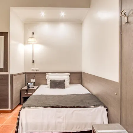 Hotel Mirti Rom